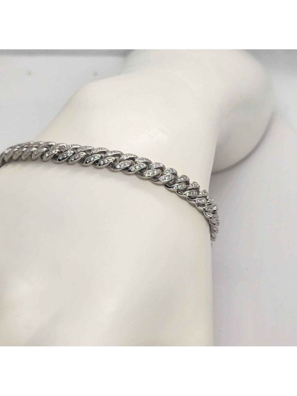 Brand New   Sterling Silver 925 Cuban link style  Bracelet